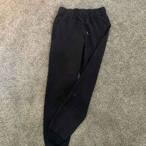 lululemon joggers
